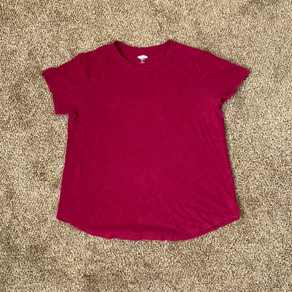 Short sleeve Old Navy Everywear in wine. - Picture 1 of 2